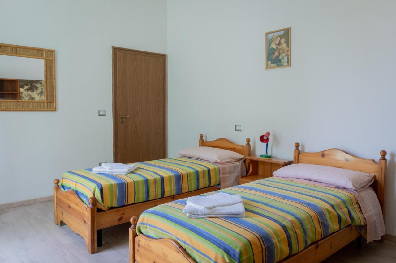 Reno Family House Apartment Равена Екстериор снимка